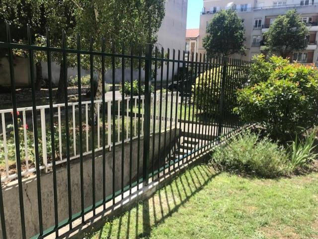 Apartamento Studio Meuble Charenton-le-Pont Exterior foto